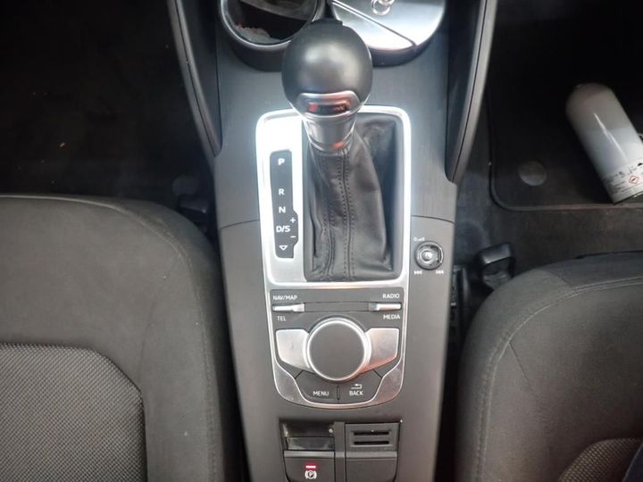 Photo 6 VIN: WAUZZZ8V3J1037974 - AUDI A3 BERLINE 