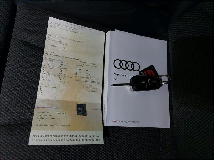 Photo 11 VIN: WAUZZZ8V3J1088942 - AUDI A3 