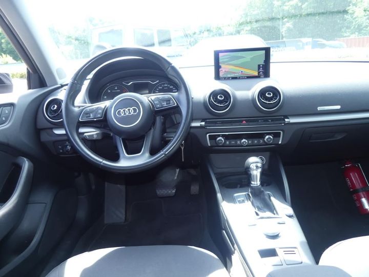 Photo 8 VIN: WAUZZZ8V3JA005655 - AUDI A3 SPORTBACK 