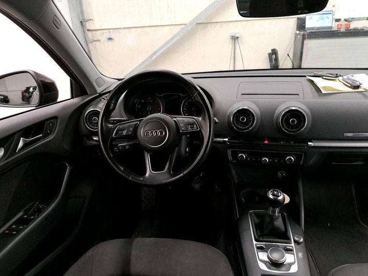 Photo 11 VIN: WAUZZZ8V3JA102791 - AUDI A3 