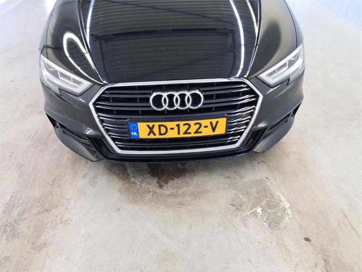 Photo 11 VIN: WAUZZZ8V3JA123219 - AUDI A3 