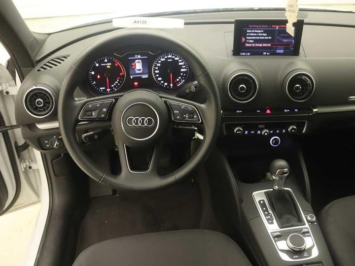 Photo 15 VIN: WAUZZZ8V3JA146600 - AUDI A3 