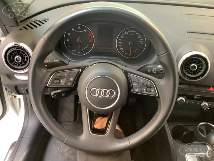 Photo 9 VIN: WAUZZZ8V3K1030752 - AUDI A3 CABRIOLET 