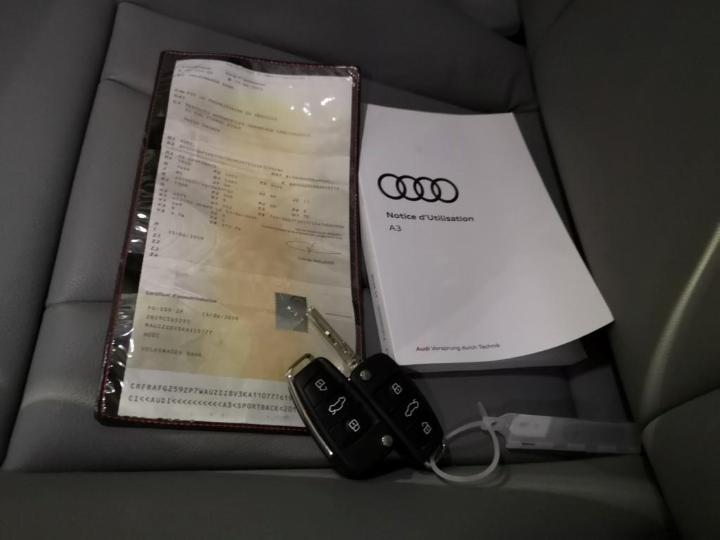 Photo 15 VIN: WAUZZZ8V3KA110777 - AUDI A3 