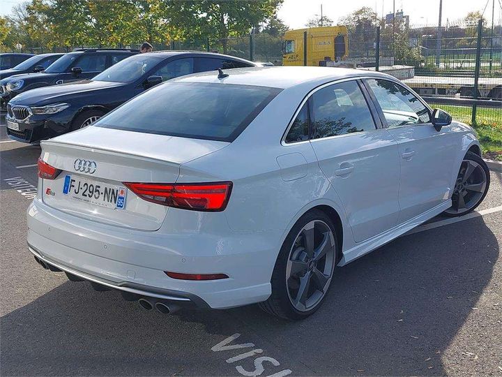 Photo 3 VIN: WAUZZZ8V3KA121147 - AUDI S3 BERLINE 