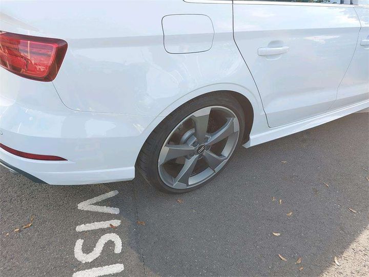 Photo 31 VIN: WAUZZZ8V3KA121147 - AUDI S3 BERLINE 