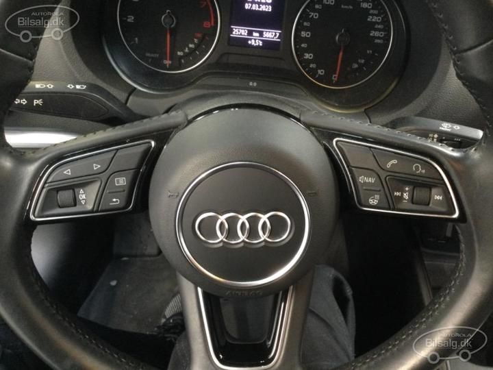 Photo 7 VIN: WAUZZZ8V3L1001317 - AUDI A3 CABRIOLET 