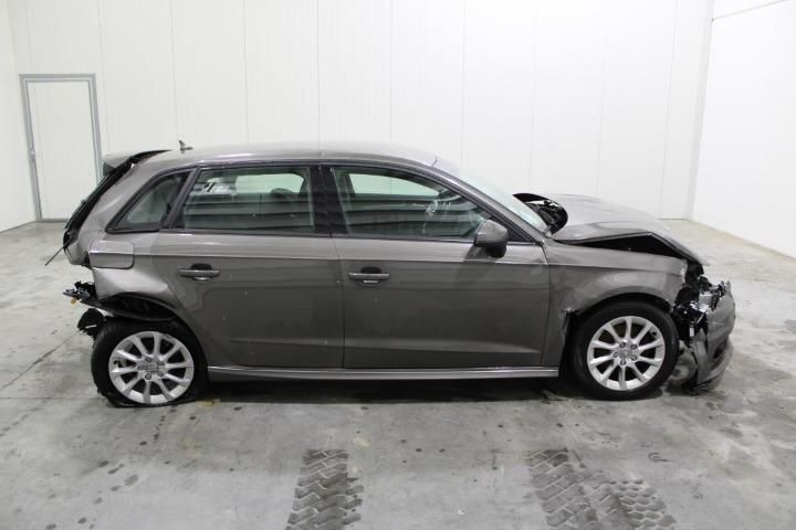 Photo 6 VIN: WAUZZZ8V4FA079058 - AUDI A3 SPORTBACK 