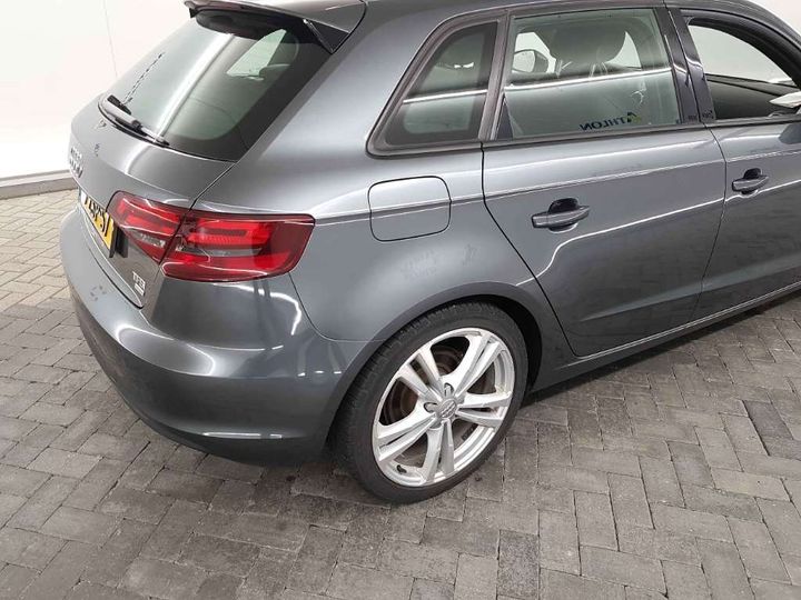 Photo 25 VIN: WAUZZZ8V4FA137623 - AUDI A3 SPORTBACK 