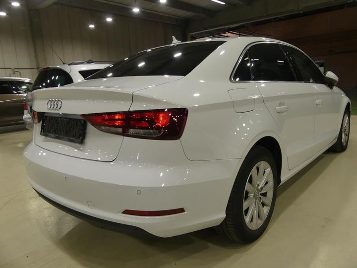 Photo 2 VIN: WAUZZZ8V4G1032999 - AUDI A3 SEDAN 