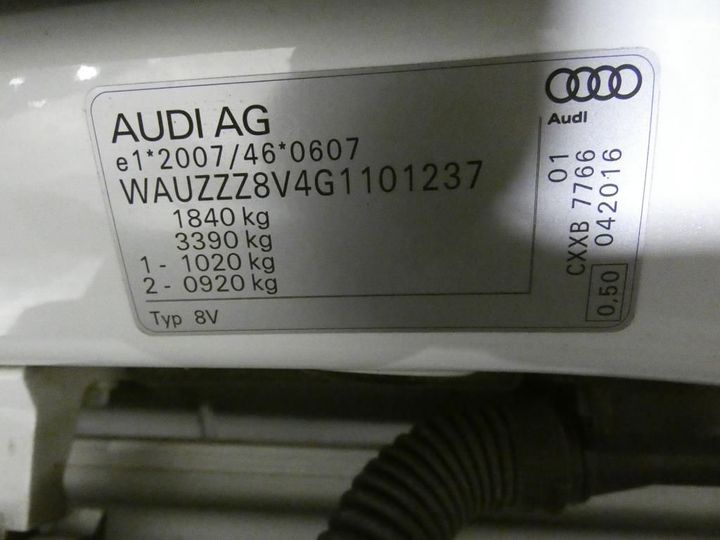 Photo 4 VIN: WAUZZZ8V4G1101237 - AUDI A3 SEDAN 