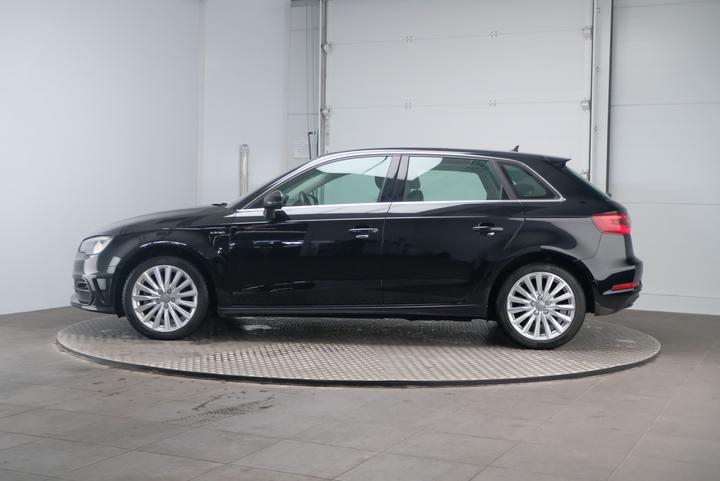 Photo 2 VIN: WAUZZZ8V4GA021730 - AUDI A3 SPORTBACK 