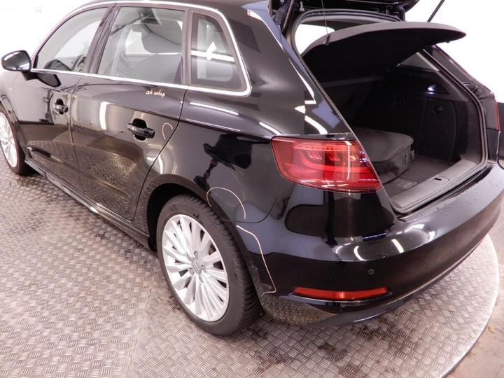 Photo 25 VIN: WAUZZZ8V4GA021730 - AUDI A3 SPORTBACK 