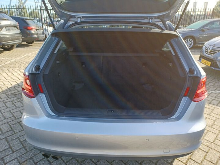 Photo 23 VIN: WAUZZZ8V4GA069082 - AUDI A3 