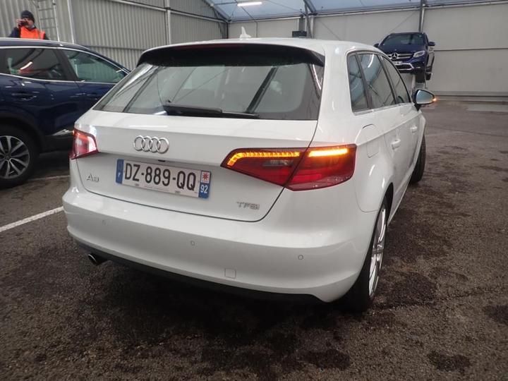 Photo 2 VIN: WAUZZZ8V4GA105191 - AUDI A3 SPORTBACK 