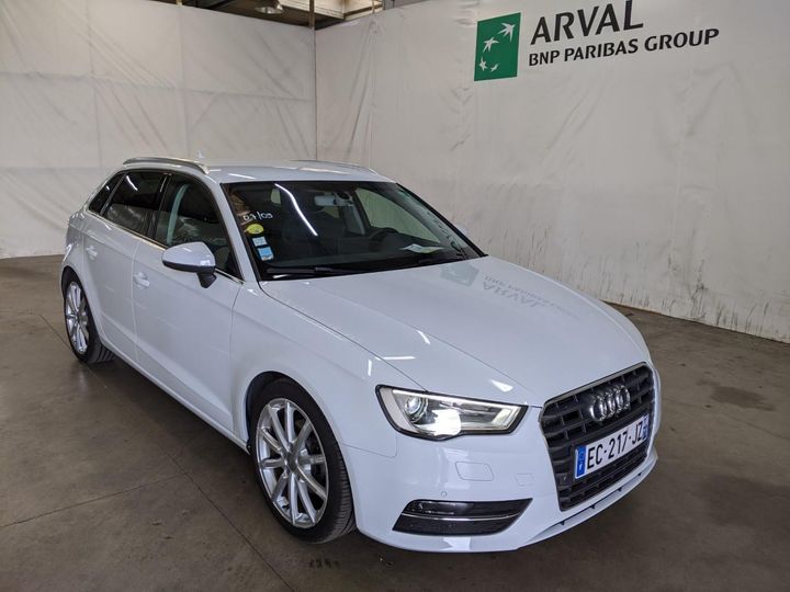 Photo 4 VIN: WAUZZZ8V4GA164077 - AUDI A3 SPORTBACK 