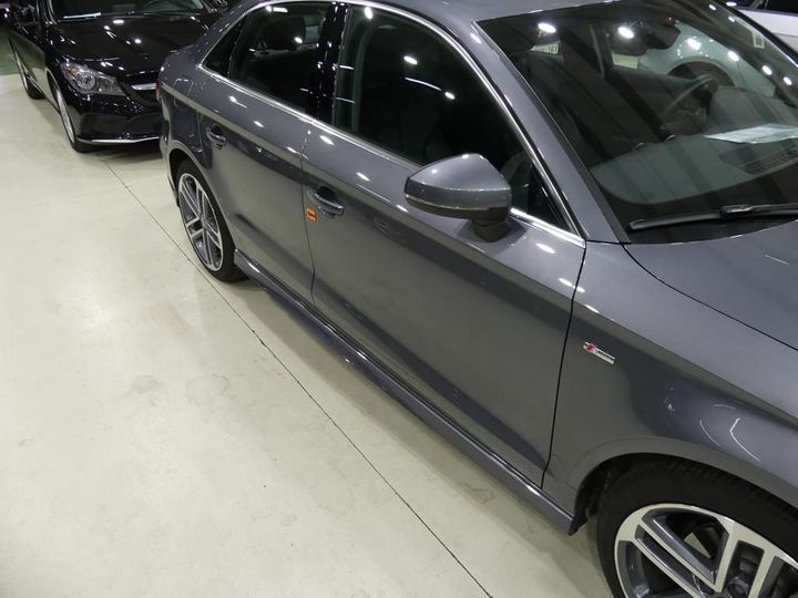 Photo 27 VIN: WAUZZZ8V4H1058830 - AUDI A3 SEDAN 