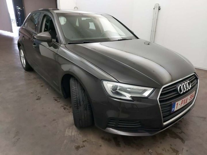 Photo 33 VIN: WAUZZZ8V4HA051182 - AUDI A3 