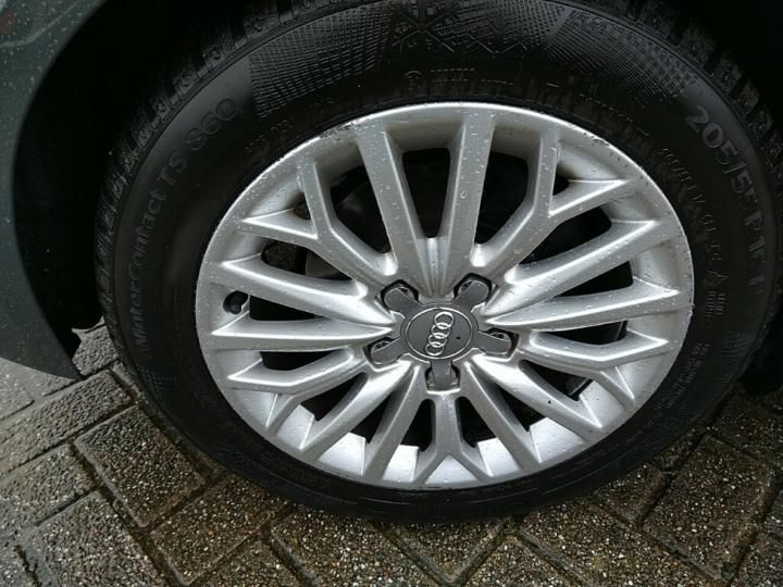 Photo 5 VIN: WAUZZZ8V4HA078432 - AUDI A3 