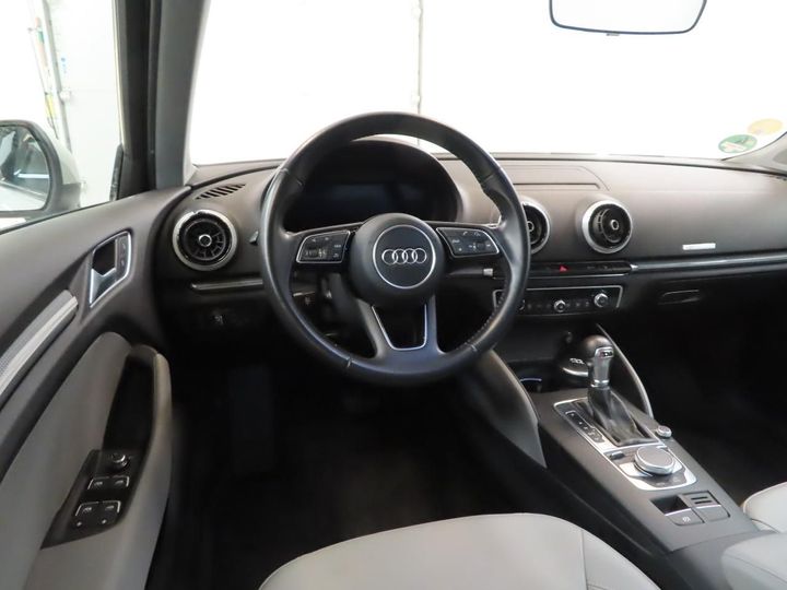 Photo 3 VIN: WAUZZZ8V4HA094680 - AUDI A3 SPORTBACK 