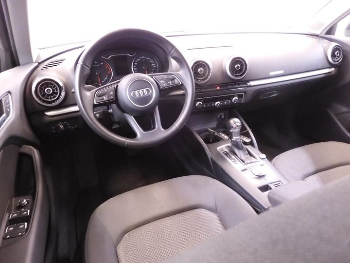 Photo 3 VIN: WAUZZZ8V4HA124857 - AUDI A3 SPORTBACK 