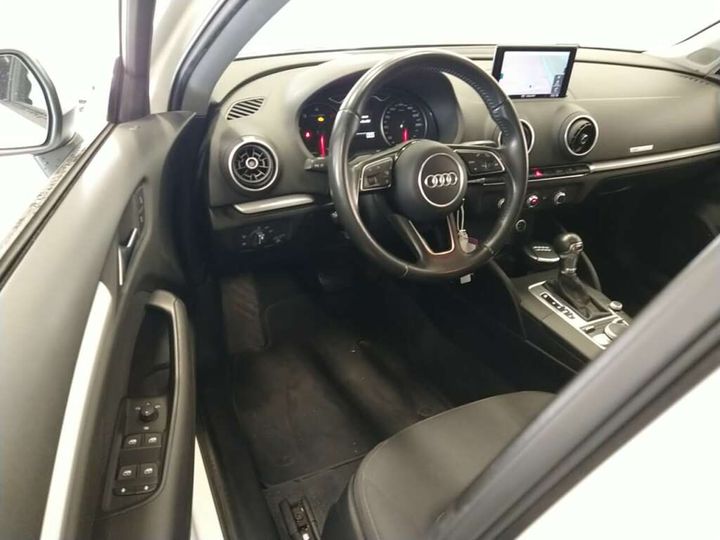 Photo 20 VIN: WAUZZZ8V4J1022383 - AUDI A3 