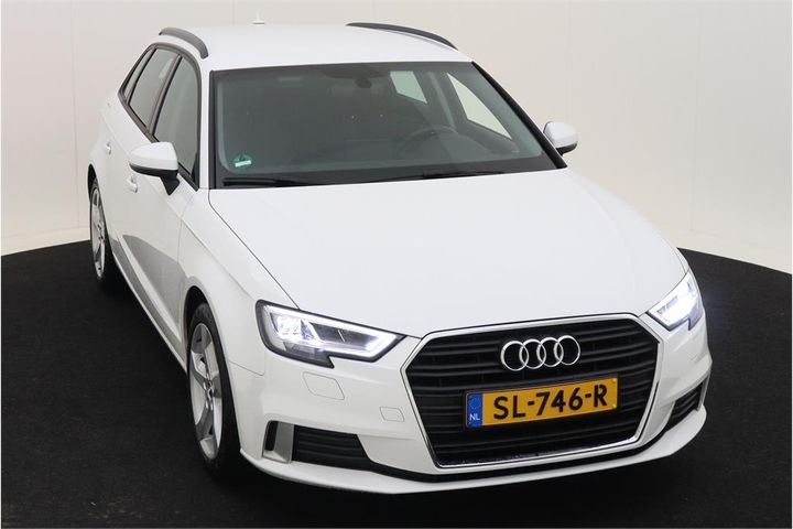 Photo 2 VIN: WAUZZZ8V4JA067999 - AUDI A3 SPORTBACK 