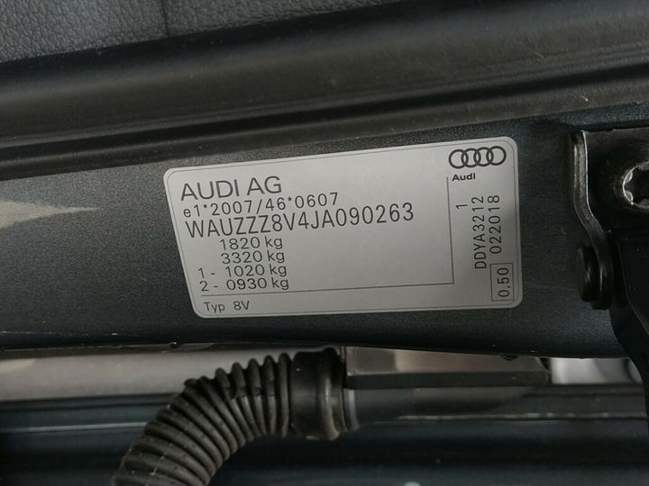 Photo 27 VIN: WAUZZZ8V4JA090263 - AUDI A3 