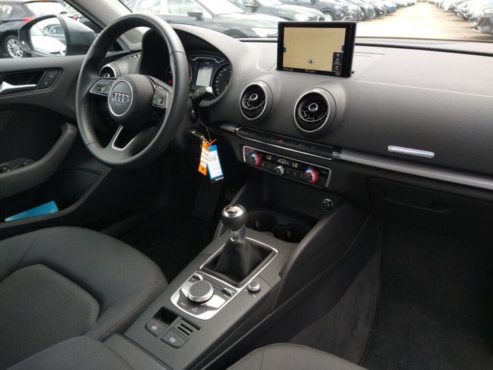 Photo 3 VIN: WAUZZZ8V4JA090263 - AUDI A3 