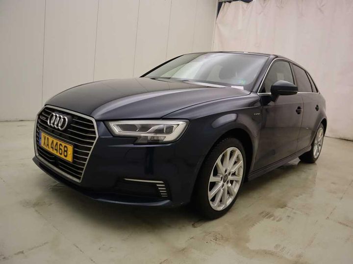 Photo 1 VIN: WAUZZZ8V4JA130518 - AUDI A3 