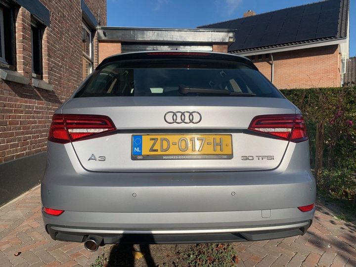 Photo 8 VIN: WAUZZZ8V4KA023020 - AUDI A3 SPORTBACK 