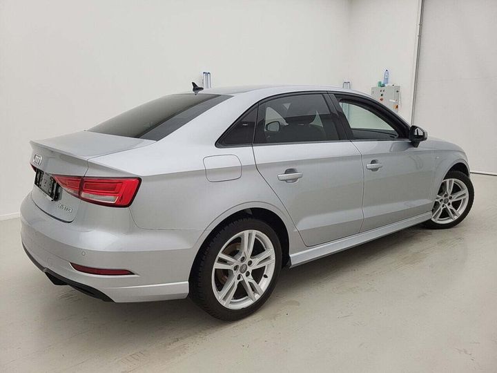 Photo 1 VIN: WAUZZZ8V4KA120850 - AUDI A3 