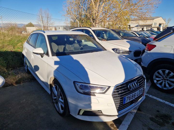 Photo 4 VIN: WAUZZZ8V4LA047626 - AUDI A3 