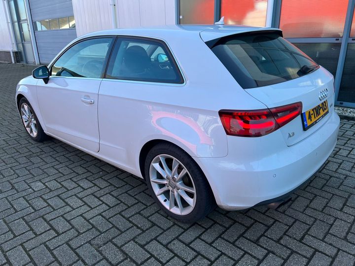 Photo 2 VIN: WAUZZZ8V5DA011705 - AUDI A3 