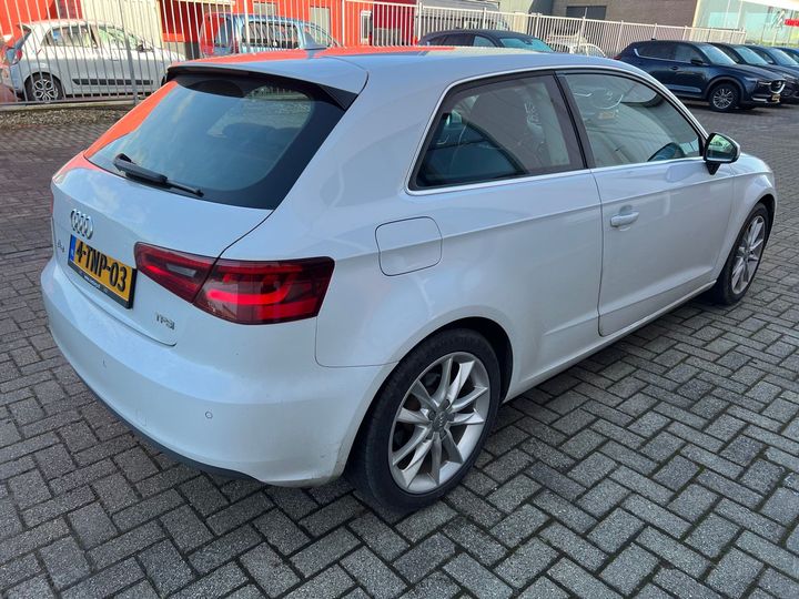 Photo 3 VIN: WAUZZZ8V5DA011705 - AUDI A3 