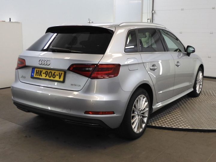 Photo 2 VIN: WAUZZZ8V5FA116490 - AUDI A3 SPORTBACK 