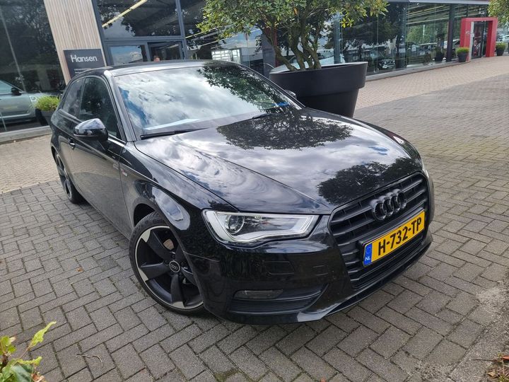 Photo 4 VIN: WAUZZZ8V5FA157623 - AUDI A3 