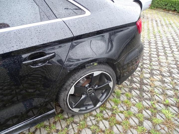 Photo 25 VIN: WAUZZZ8V5G1083282 - AUDI A3 