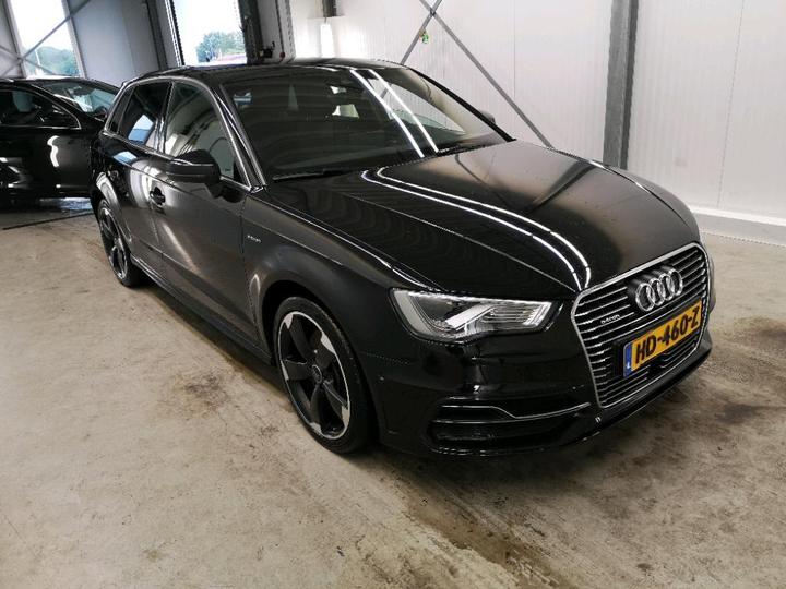 Photo 2 VIN: WAUZZZ8V5GA052663 - AUDI A3 