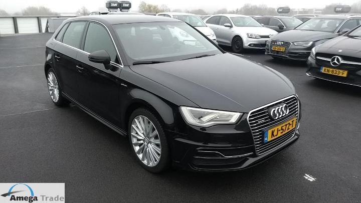 Photo 2 VIN: WAUZZZ8V5GA063002 - AUDI A3 E-TRON 