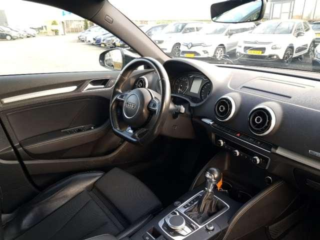 Photo 3 VIN: WAUZZZ8V5GA077692 - AUDI A3 