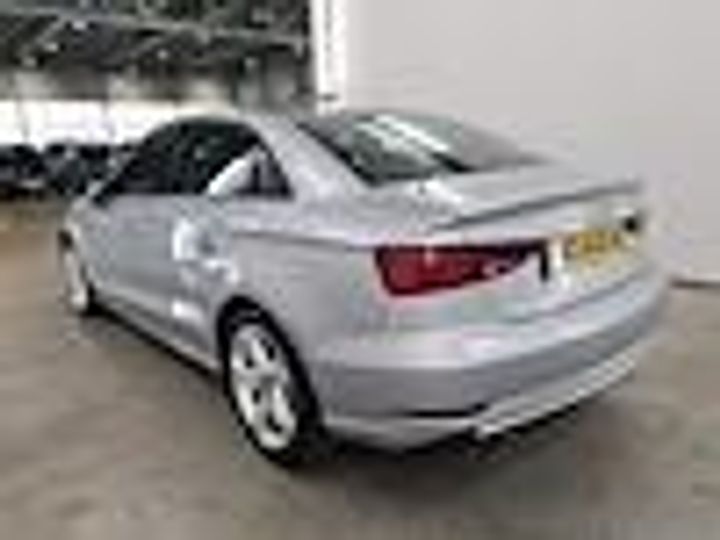 Photo 2 VIN: WAUZZZ8V5H1047321 - AUDI A3 LIMOUSINE 