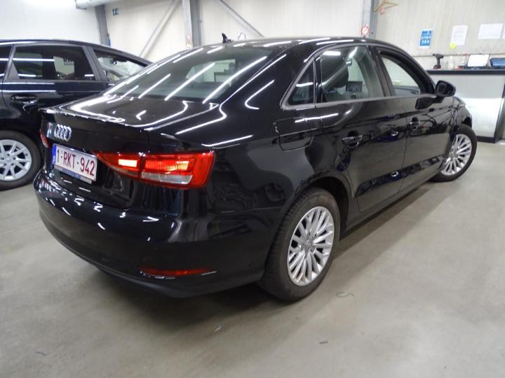 Photo 2 VIN: WAUZZZ8V5H1048968 - AUDI A3 BERLINE 