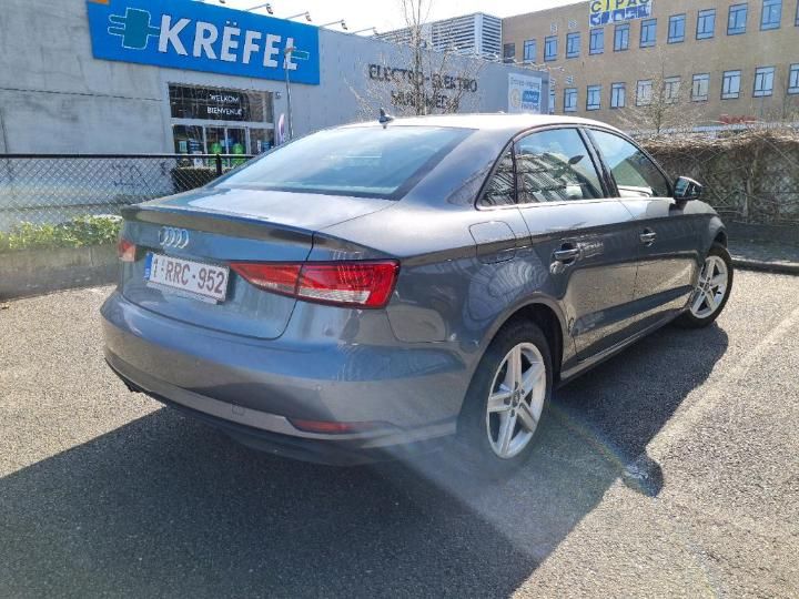 Photo 2 VIN: WAUZZZ8V5H1053295 - AUDI A3 BERLINE 