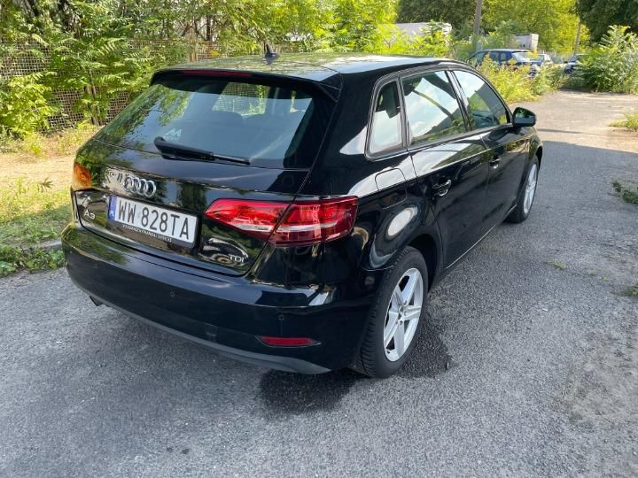 Photo 3 VIN: WAUZZZ8V5HA075300 - AUDI A3 SPORTBACK 