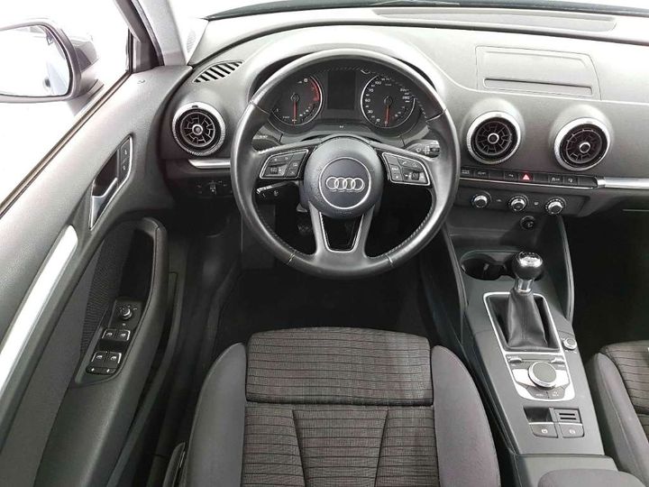 Photo 7 VIN: WAUZZZ8V5HA091917 - AUDI A3 SPORTBACK 