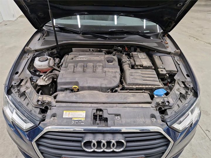 Photo 10 VIN: WAUZZZ8V5J1026104 - AUDI A3 BERLINE 