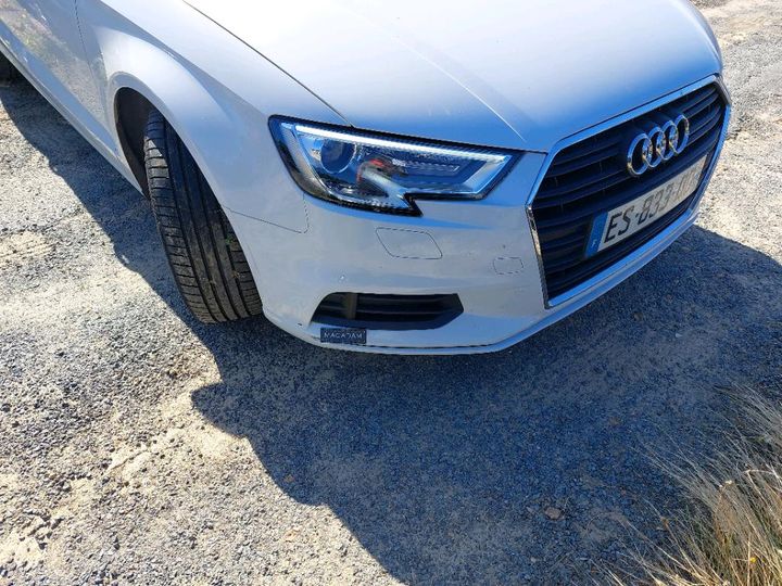 Photo 26 VIN: WAUZZZ8V5J1033490 - AUDI A3 BERLINE 