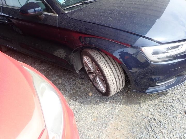 Photo 18 VIN: WAUZZZ8V5J1057384 - AUDI A3 