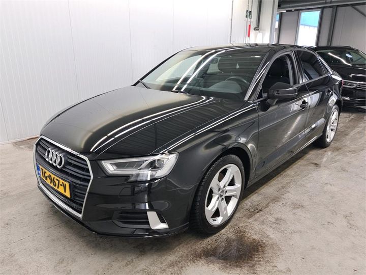 Photo 1 VIN: WAUZZZ8V5J1090420 - AUDI A3 